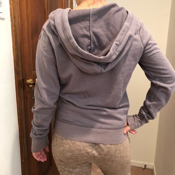 🌀Aerie Hoodie - Picture 2 of 3